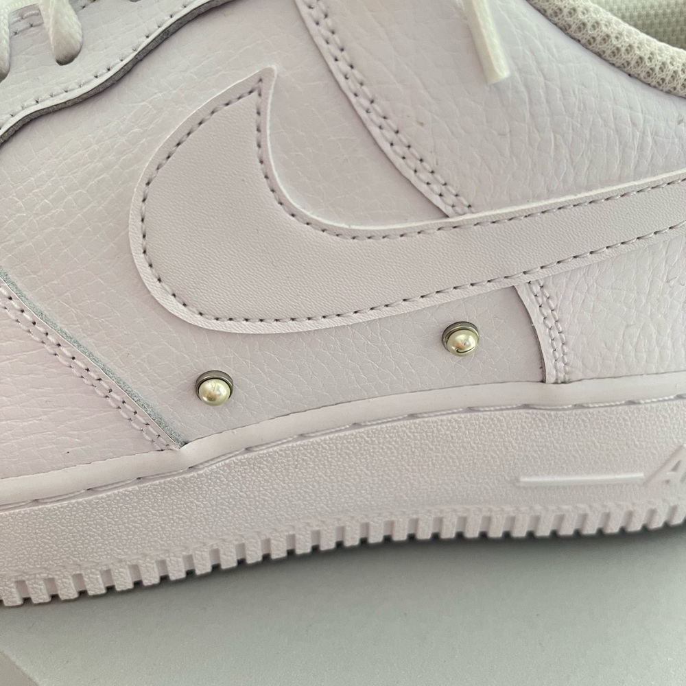 NWT Nike Women’s Air Force 1 ‘07 SE Shoes Size: 10 - Picture 11 of 13